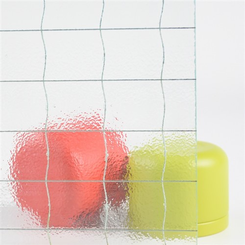 পরিষ্কার প্যাটার্নযুক্ত তারের গ্লাস